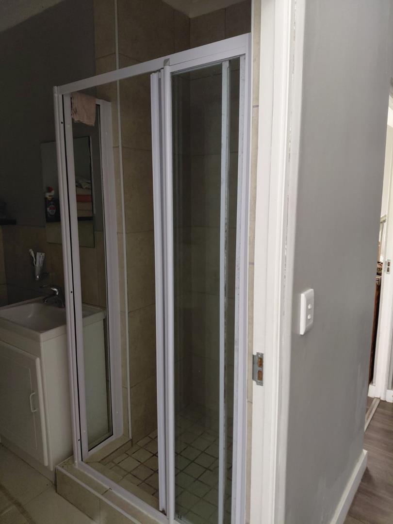 To Let 1 Bedroom Property for Rent in Okennedyville Western Cape